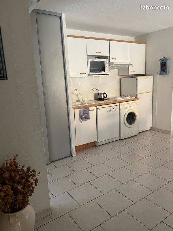 Appartement 3 pièces 65 m² · à Six-Fours-les-Plages · 65 m² · 830 €/mois