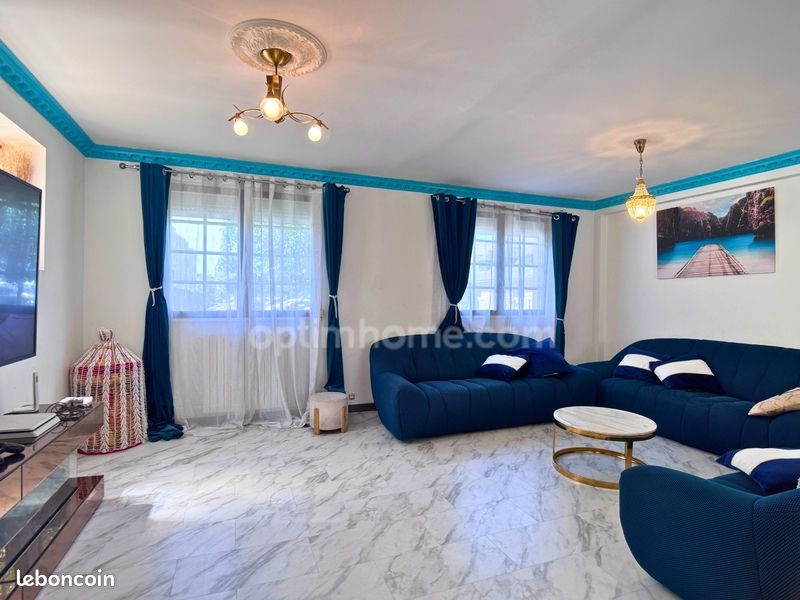 Maison 5 pièces 136 m² · à Rennes · 136 m² · 399 900 €