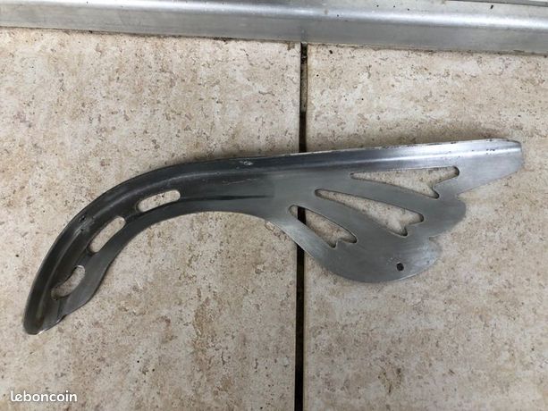 Ancien carter aluminium pour chaîne de vélo. 1940-50 Marque CLB France