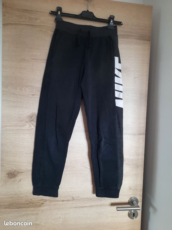 Jogging NIKE 10 ans (image 1)