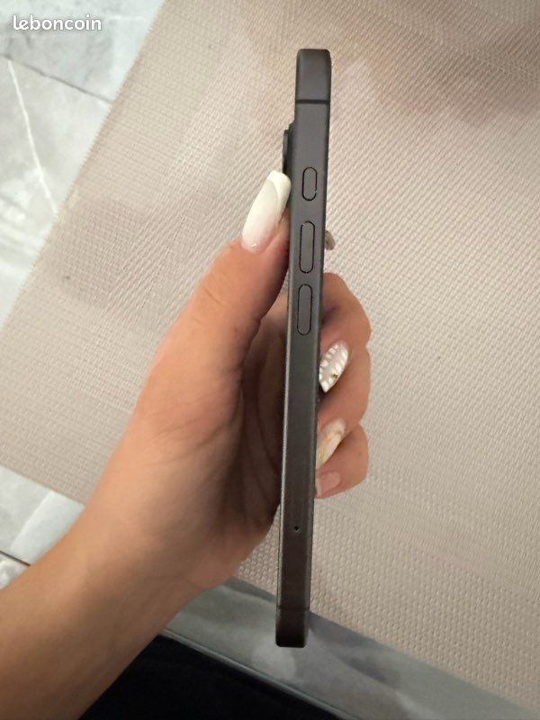 IPhone 17 (image 3)