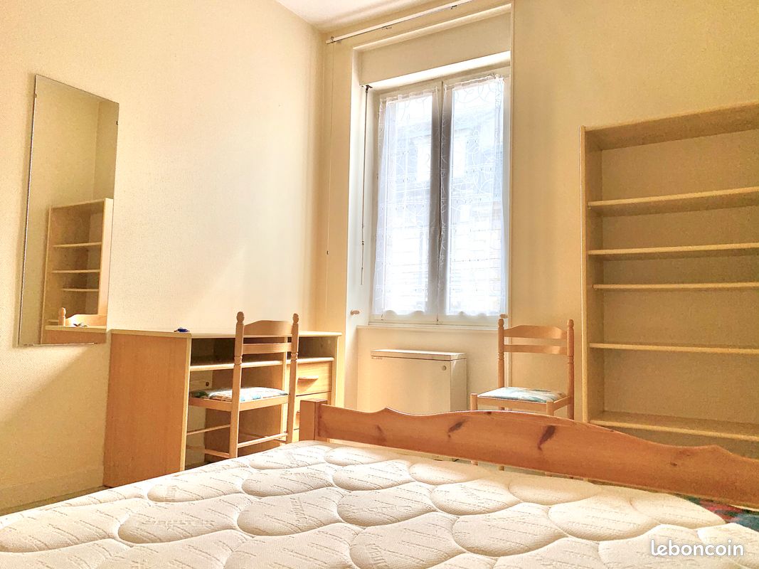 Appartement 1 pièce 27 m² · à Limoges · 27 m² · 435 €