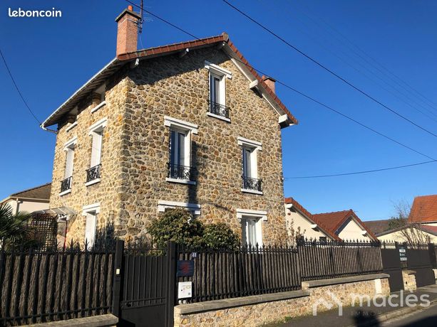 Maison 7 pièces 136 m²