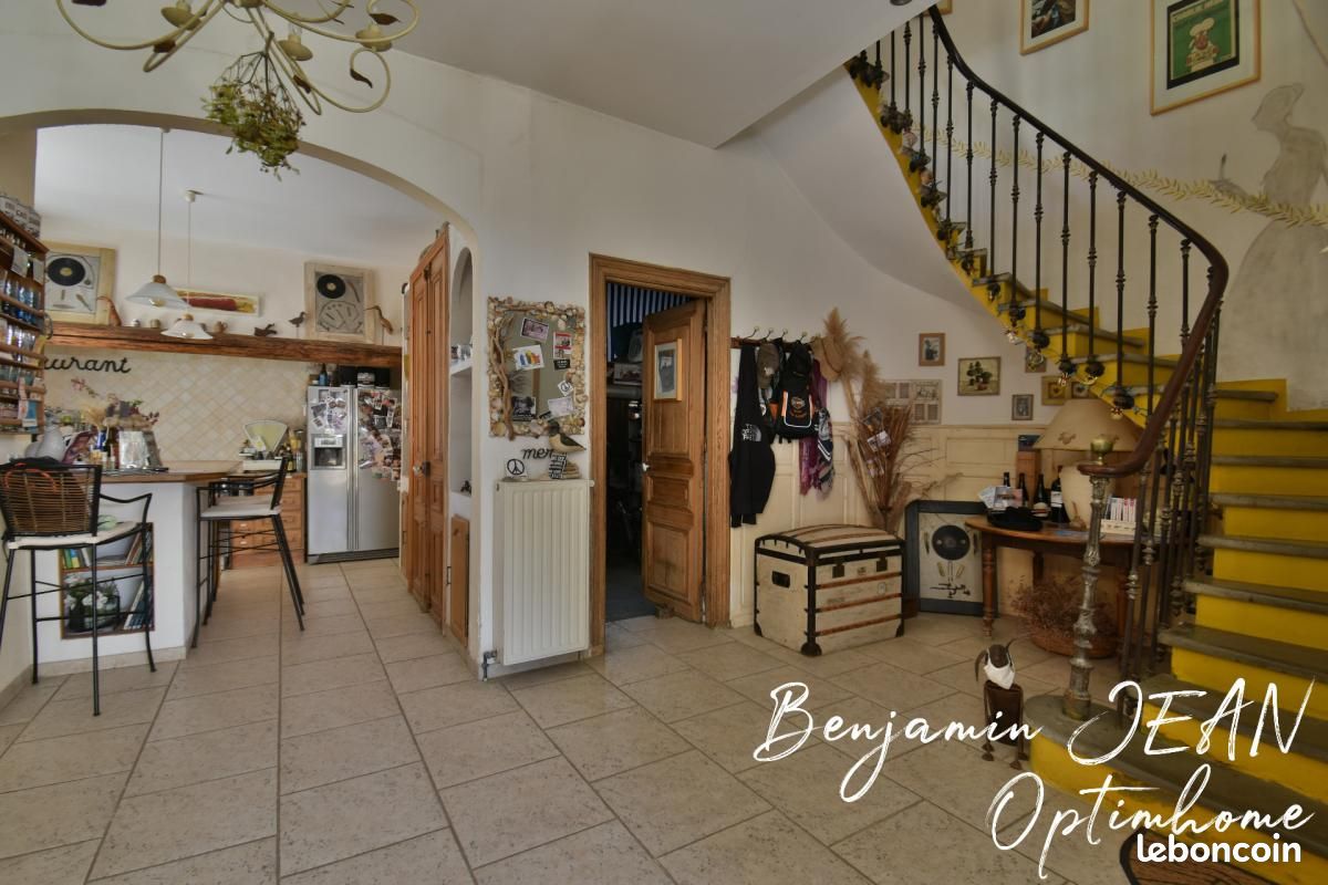 Maison 9 pièces 222 m² (image 4)
