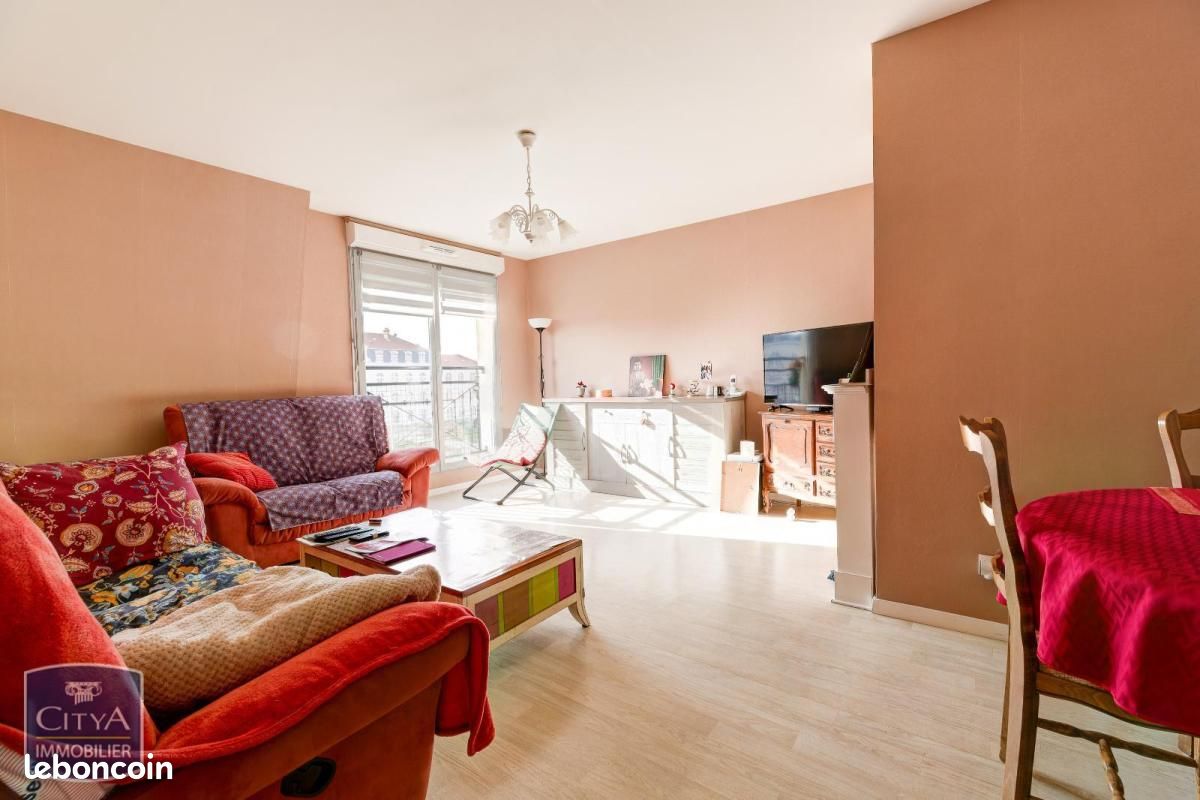 Appartement 3 pièces 69 m² · à Épernay · 69 m² · 110 000 €