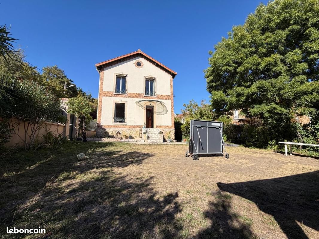 Maison 6 pièces 167 m² · à Fontenay-aux-Roses · 167 m² · 827 000 €