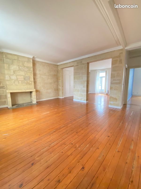 Appartement 2 pièces 101 m² - Bordeaux 33000 (image principale 0)
