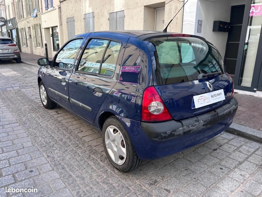 Renault Clio 1.2 60 AUTHENTIQUE (image 8)