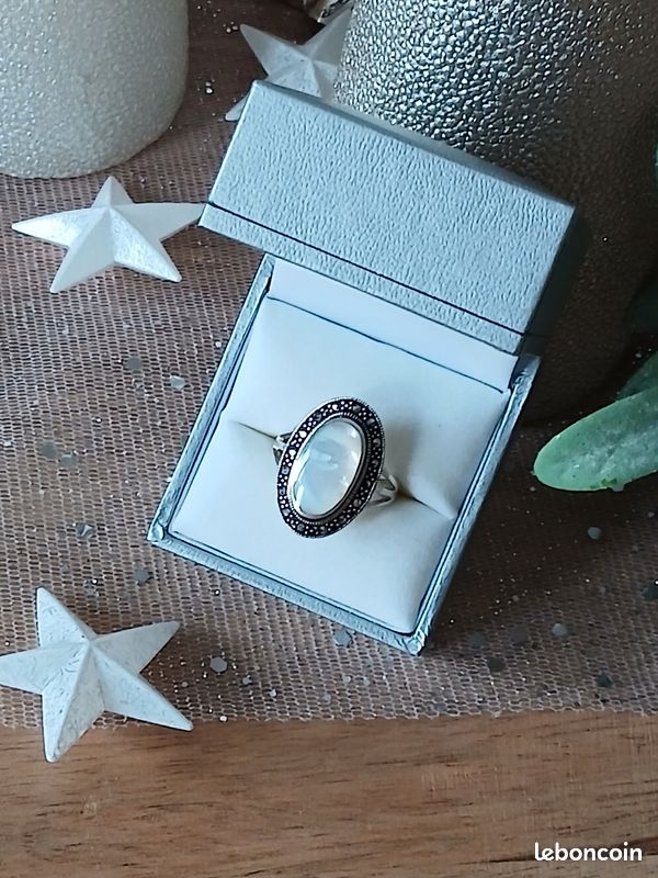 Rare bague ancienne style Médiéval argent or saphir Rare bague ancienne style Médiéval argent or saphir