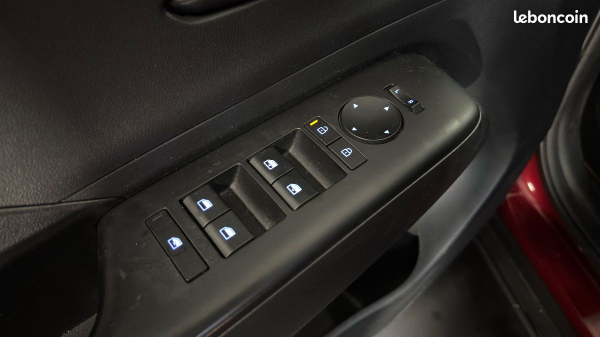 HYUNDAI KONA 1.6 GDI 141ch HYBRID 105ch HEV 1.6KWH - INTUITIVE - BVA - CARPLAY - ATTELAGE- 1ère MAIN (image 10)