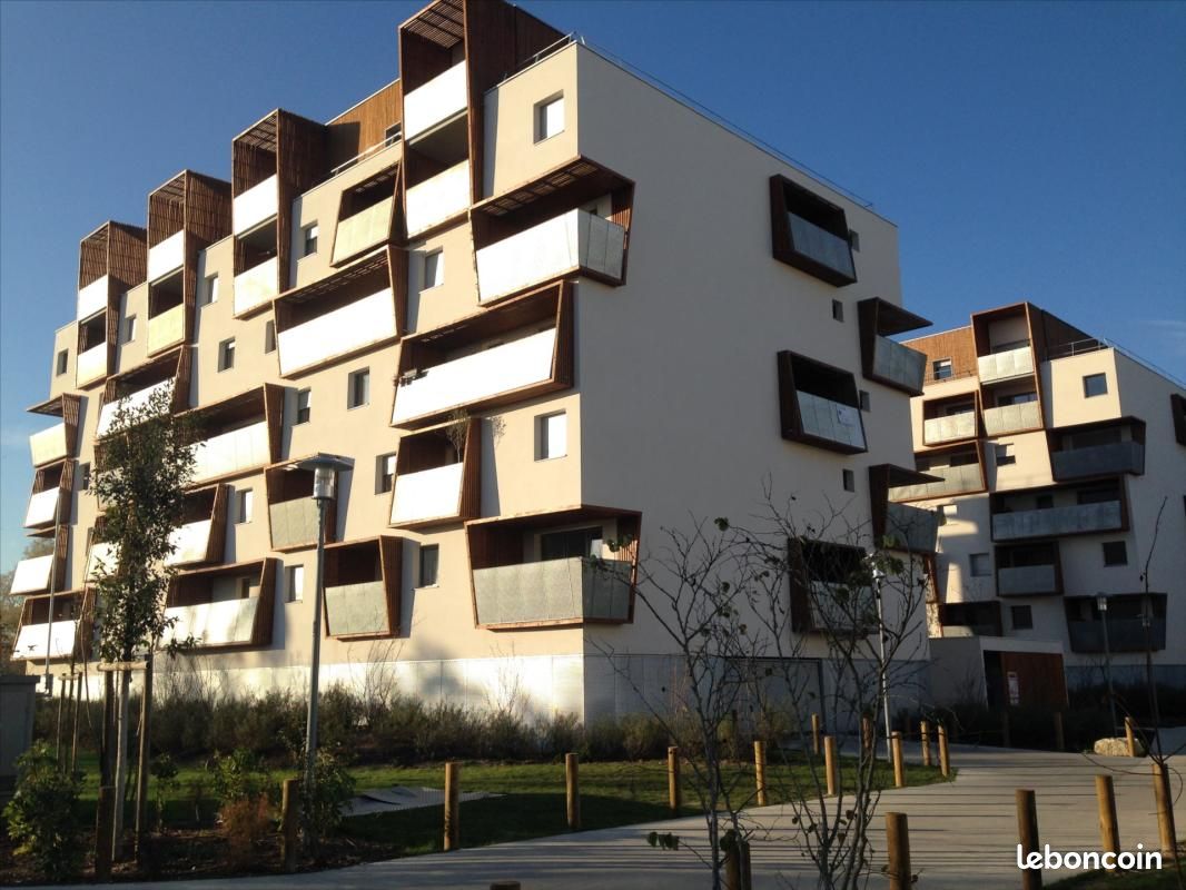 Appartement 3 pièces 69 m² · à Bègles · 69 m² · 947 €