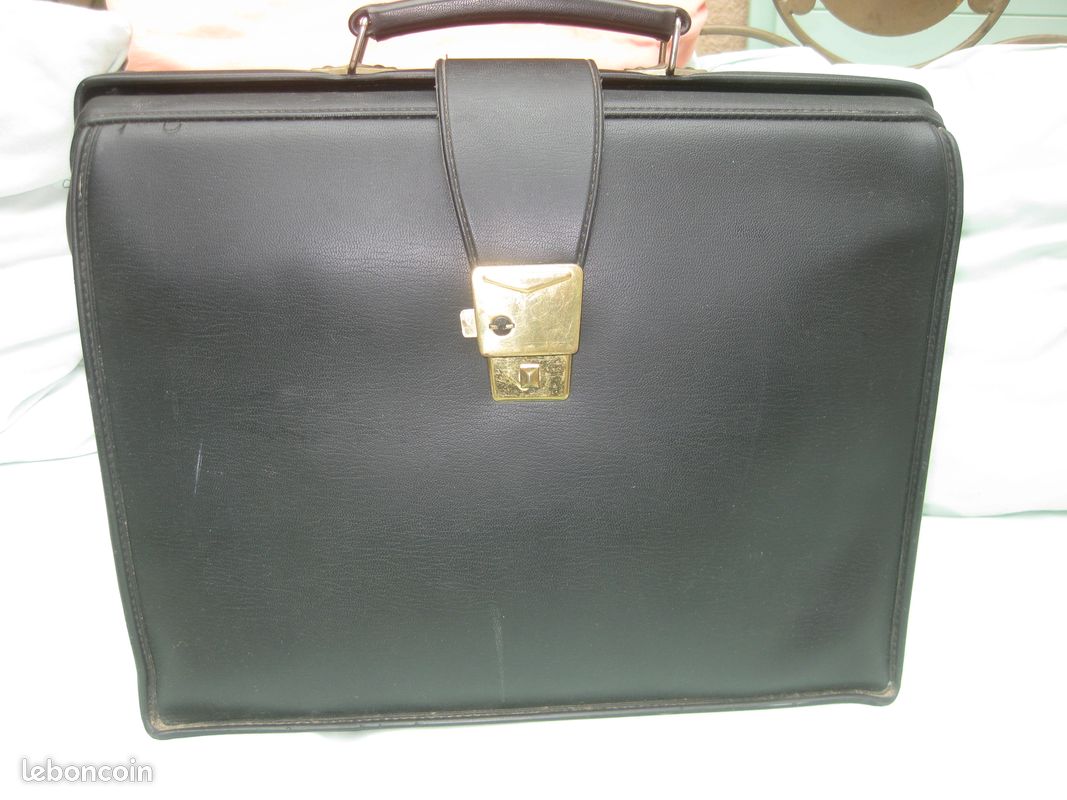 Cartable en cuir (image 1)