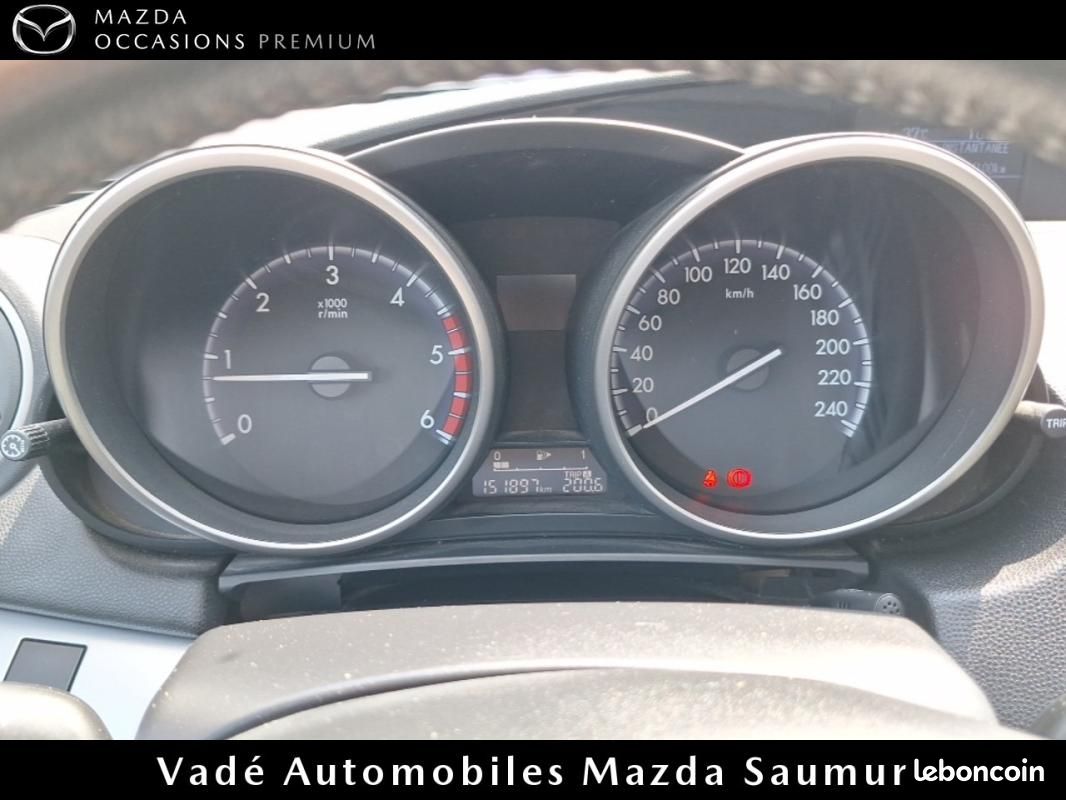 Mazda 3 2.2L MZR-CD DYNAMIQUE (image 17)