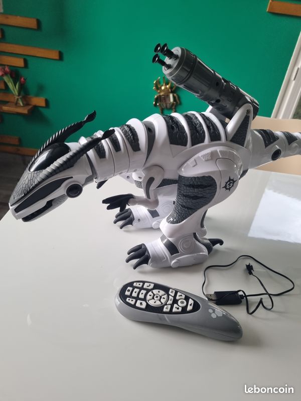 Dinosaure robot (image 2)
