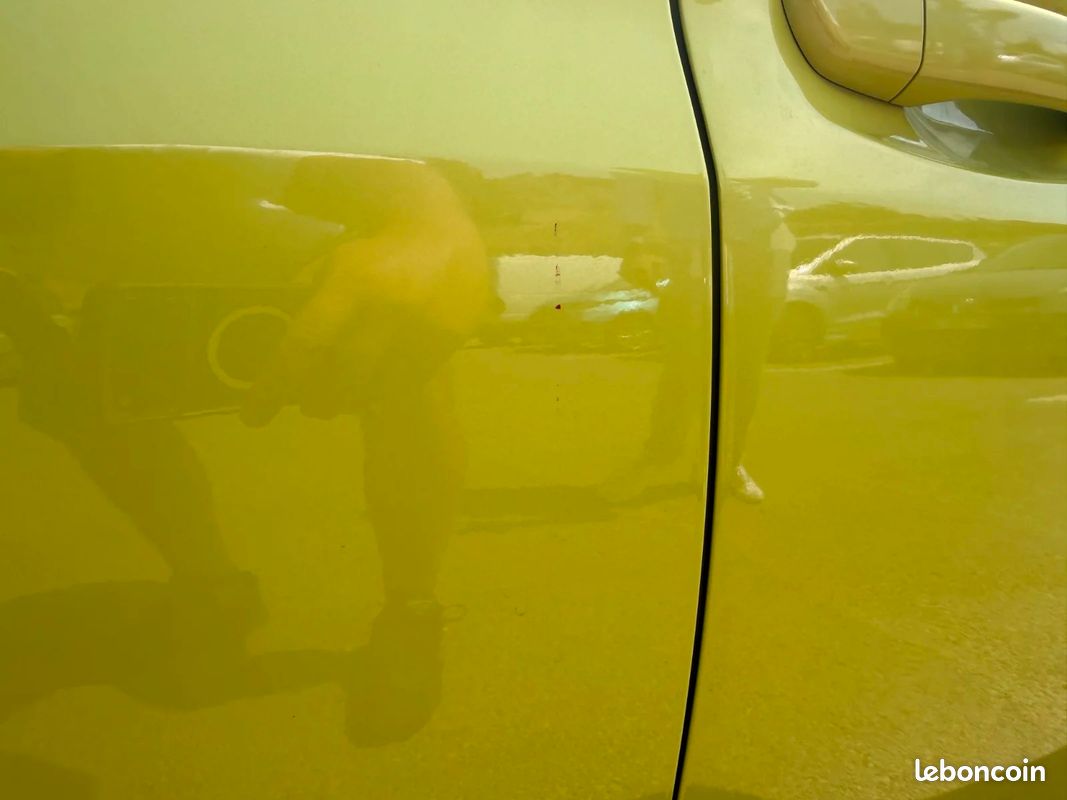 PEUGEOT 208 PureTech 100 S&S BVM6 Allure - 1ER MAIN (image 39)
