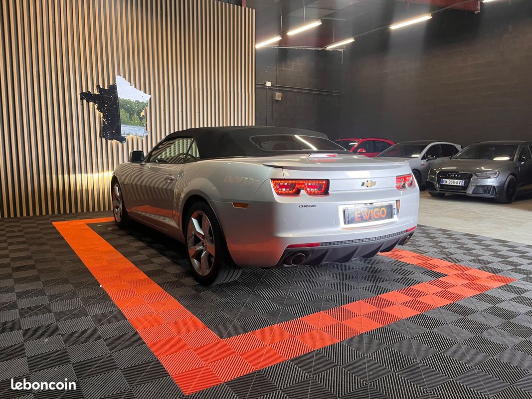 CHEVROLET CAMARO CABRIOLET V8 6.2 405 CH - CAMÉRA DE RECUL - SIÈGES CHAUFFANTS - SIÈGES ELEC - DEUXIÈME MAINs (image 2)