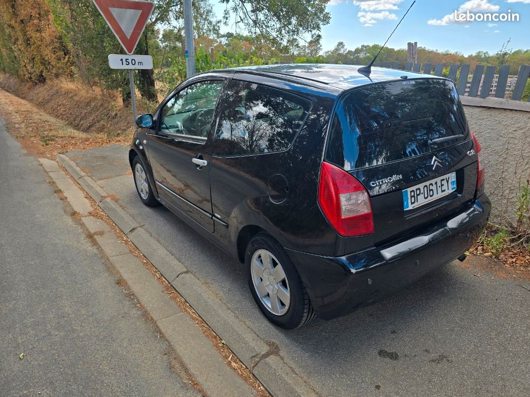 Citroen C2 1.4 HDI 68CH FINITION EXCLUSIVE CT OK (image 2)