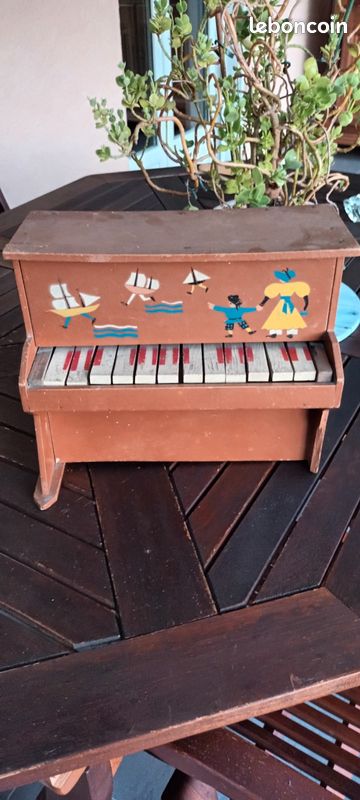 Ancien Piano Jouet Enfant – JOUJOUVILLE – Fabrication Française
