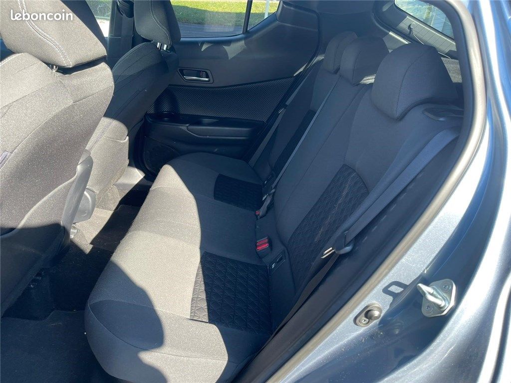 Toyota C-HR HYBRIDE MY22 2.0L Edition (image 8)