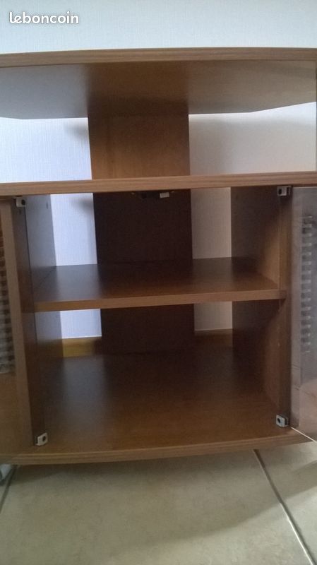 TABLE TV et HI-FI sur roulettes (image 1)