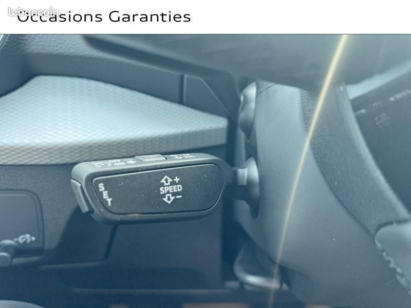 Audi Q2 35 TFSI 150ch Design S tronic 7 (image 19)