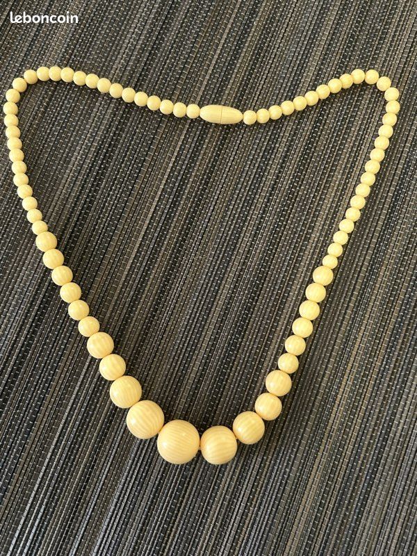 Ancien Collier De Perles Fantaisie En Bakélite Vintage – Marron