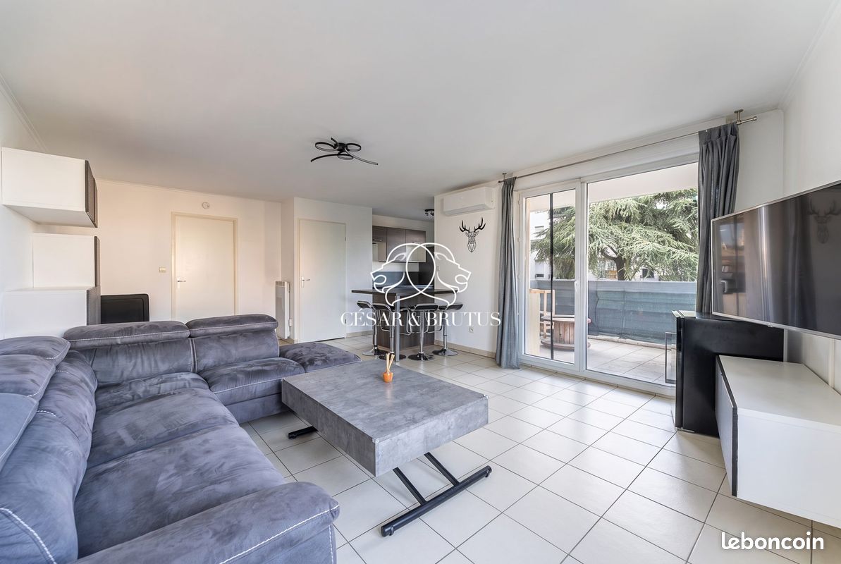 Appartement 3 pièces 66 m² · à Lyon · 66 m² · 200 000 €
