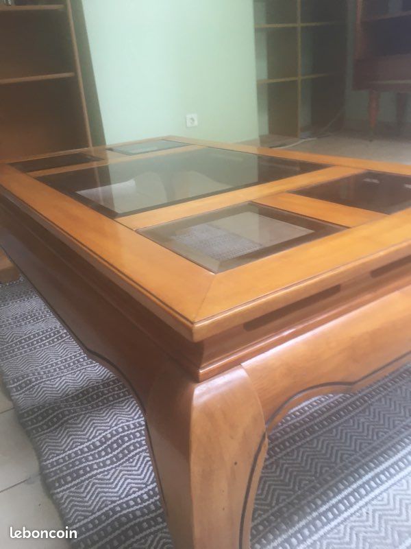 Table basse en bois et verre (image 2)