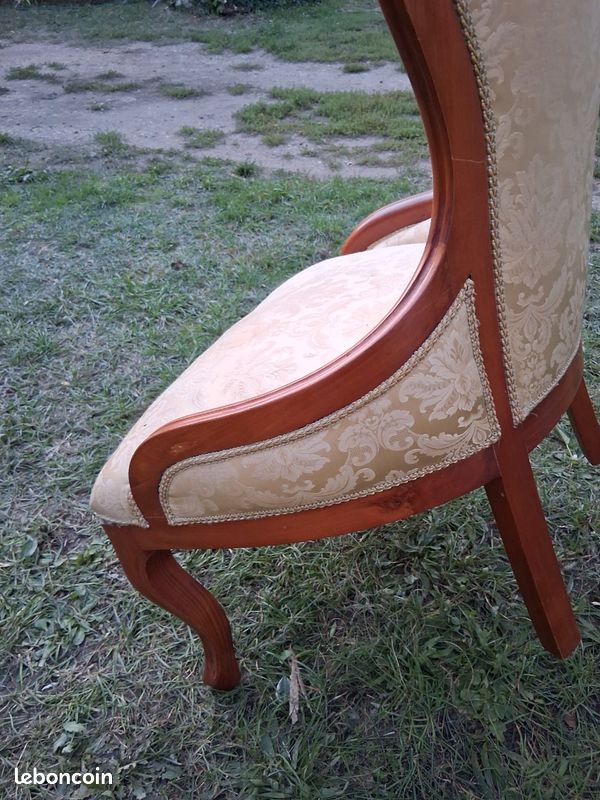 Fauteuil et tabouret (image 6)