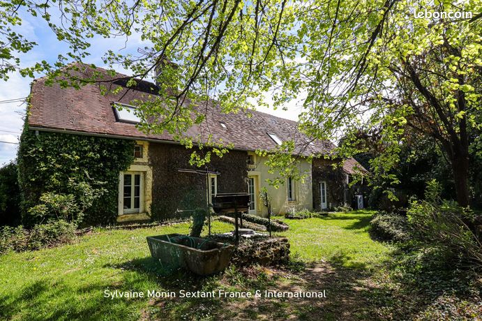 Maison 7 pièces 205 m²