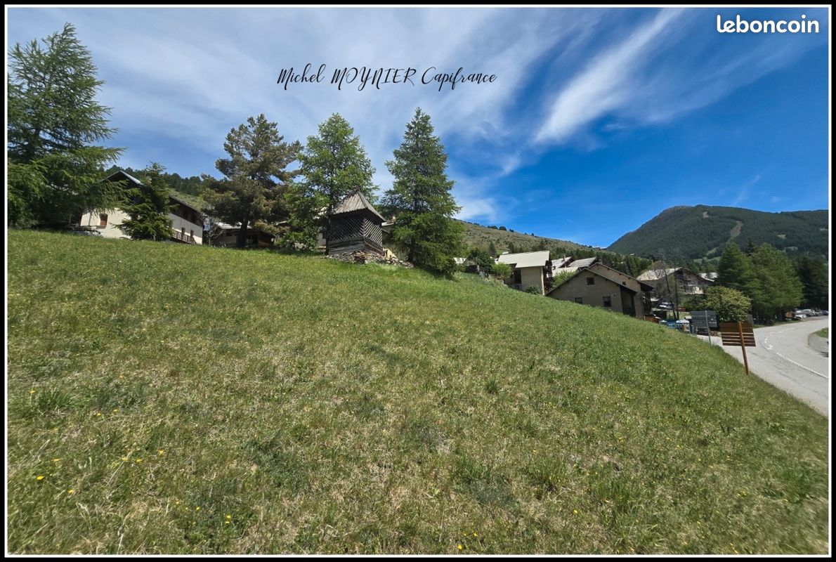 Terrain 1 186 m² Molines En Queyras · à Molines-en-Queyras · 383 000 €