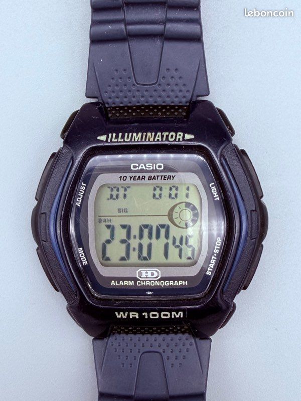 Montre Casio Illuminator - Occasion - Fonctionne Parfaitement - État Correct