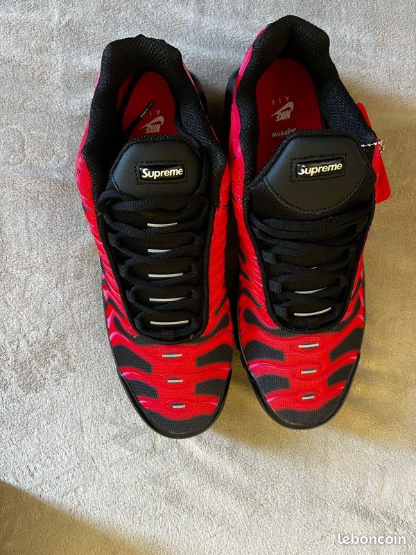 Supreme Fire Pink Tn Supreme Rouge Nike Air Max Plus TN X