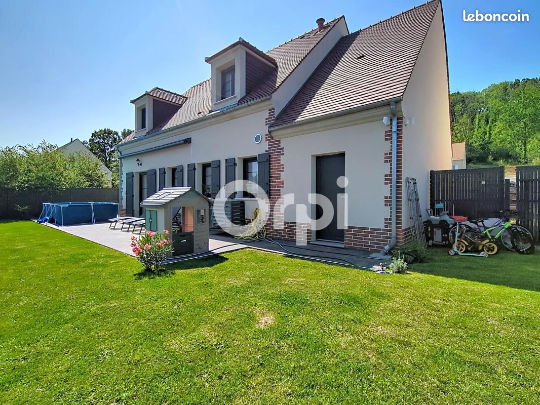 Maison 5 pièces 140 m² · à Armancourt · 140 m² · 397 000 €