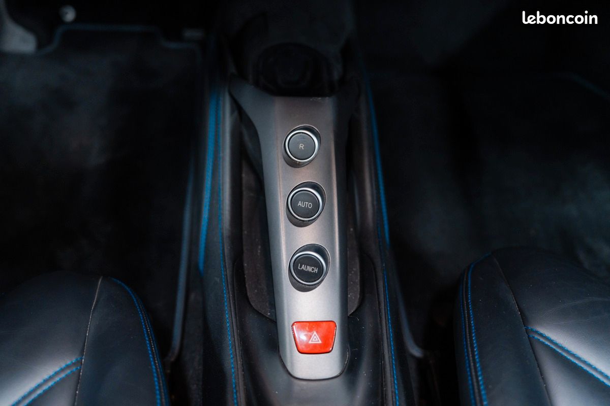 Ferrari 488 Spider - 23200 km (image 16)