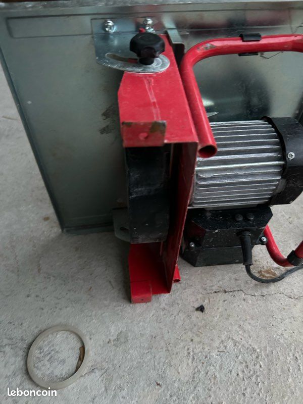 Carrelette électrique à couper les carreaux (image 2)