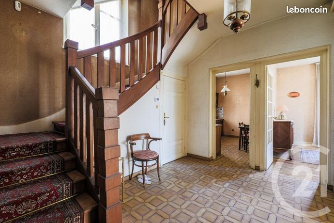 Maison de ville 7 pièces 231 m² — 10
