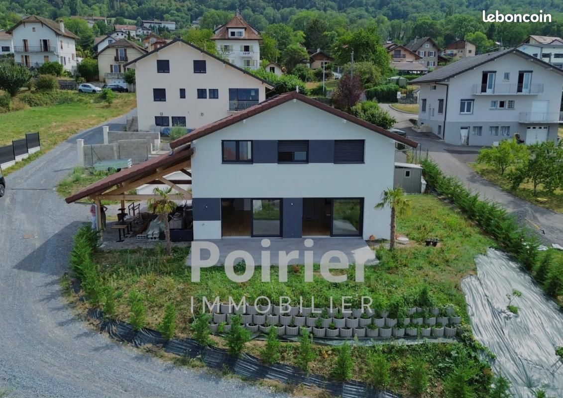Maison 6 pièces 171 m² · à Lugrin · 171 m² · 840 000 €