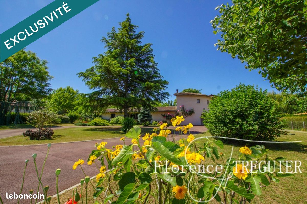 Maison 7 pièces 234 m² · à La Brède · 234 m² · 520 000 €