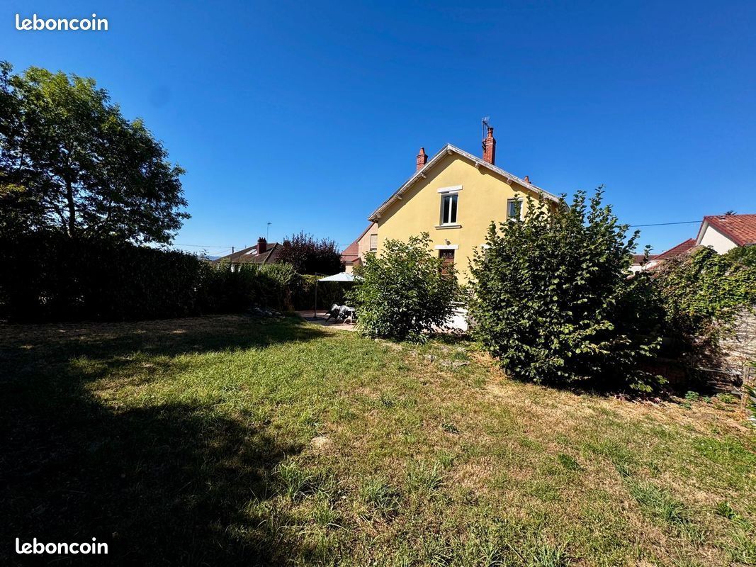 Maison 5 pièces 124 m² · à Montceau-les-Mines · 124 m² · 219 000 €