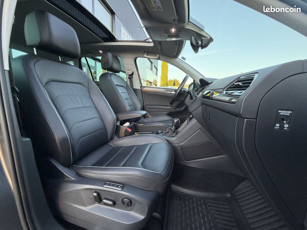 VOLKSWAGEN Tiguan 2.0 TDI 190 CARAT EXCLUSIVE 4MOTION DSG7 - GARANTIE 12 MOIS (image 13)