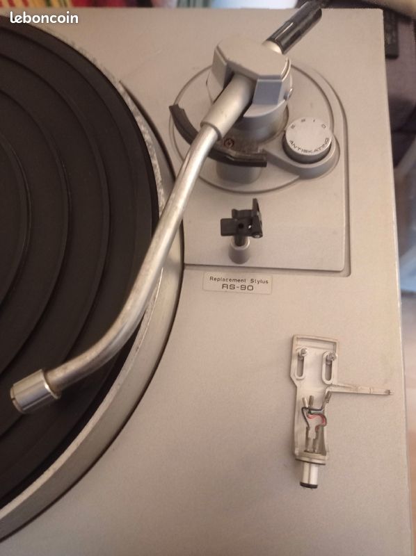 Platine Vinyle Akai AP-M670 Vintage Automatique - Occasion Révisée, Fonctionne Parfaitement