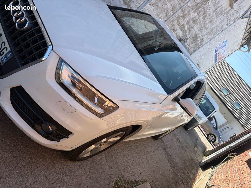 Audi Q3 (image 3)