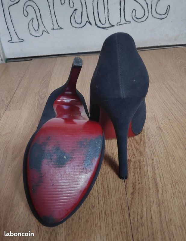 Escarpin ideal excellent état bleu foncé et semelle rouge taille 36 marque ideal (image 5)