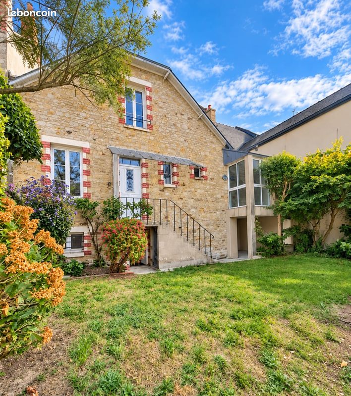 Maison 5 pièces 111 m² · à Rennes · 111 m² · 699 000 €