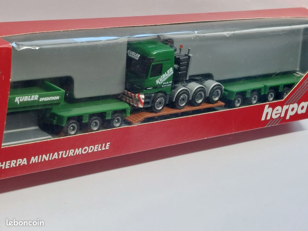 Miniature Herpa 1/87 - Mercedes Actros Semi-remorque Transport MM (réf 121088)