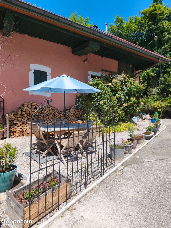Maison 8 pièces 160 m² · à Clarafond-Arcine · 160 m² · 460 000 €