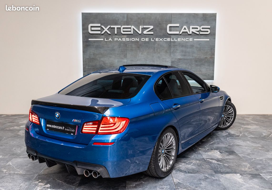 BMW M5 (F10) 4.4 V8 560CV DKG 7 - Bleu Monte Carlo - Avec 21.000 Kms & TVA Apparente - Etat Collection - Garantie 12 Mois (image 2)
