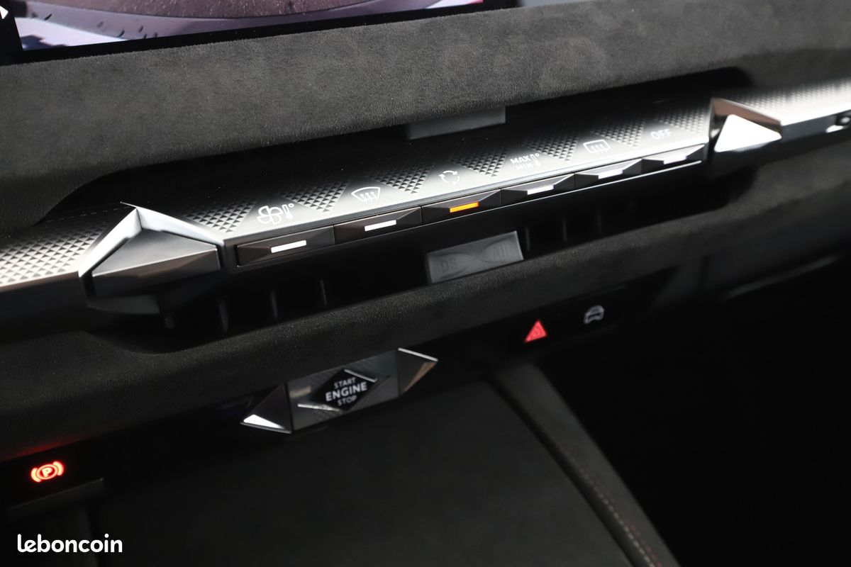 DS Automobiles DS 4 1.6 Puretech Performance Line + Auto 181 ch (image 21)
