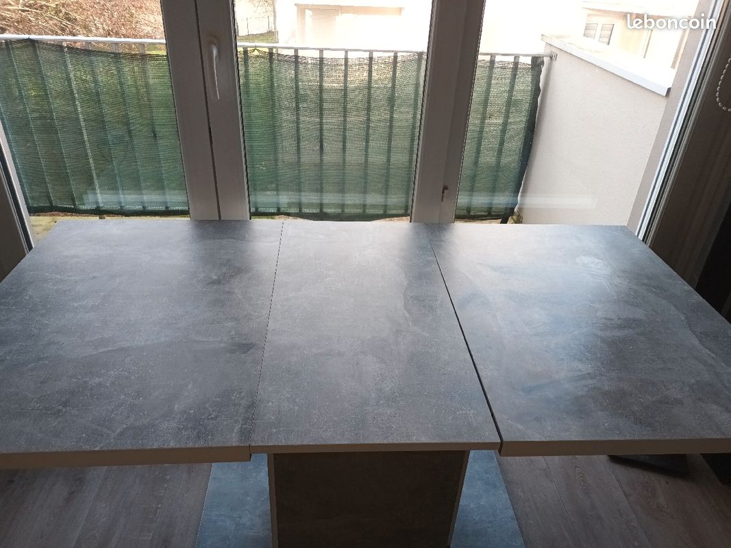 Table (image 1)